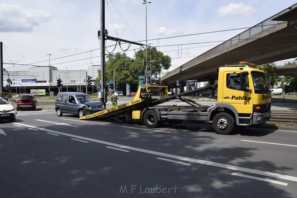 VU Koeln Deutz Mesekreisel P105.JPG - Miklos Laubert